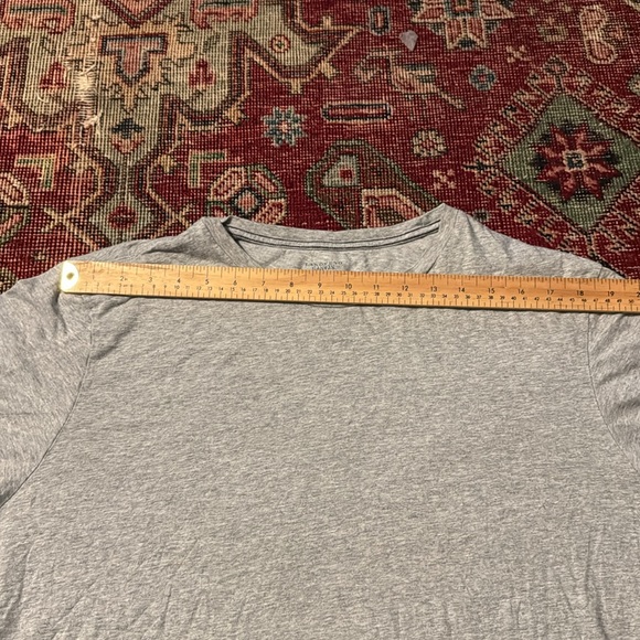 Lands' End Canvas T-shirt - Picture 4 of 6